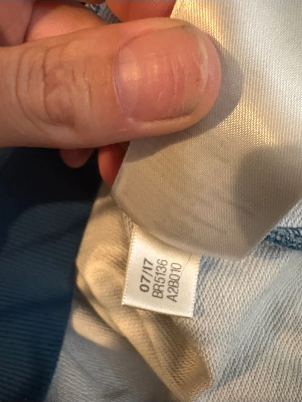 OFFERS OPEN! Adidas Farm Rio Blue Butterfly Print Borbomix Sweatshirt size small - Picture 7 of 9